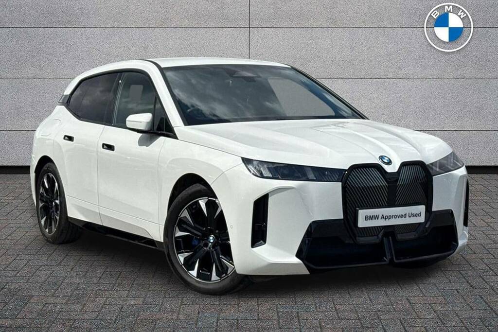 BMW iX 300Kw Xdrive45 M Sport 101Kwh FV75ZFA White