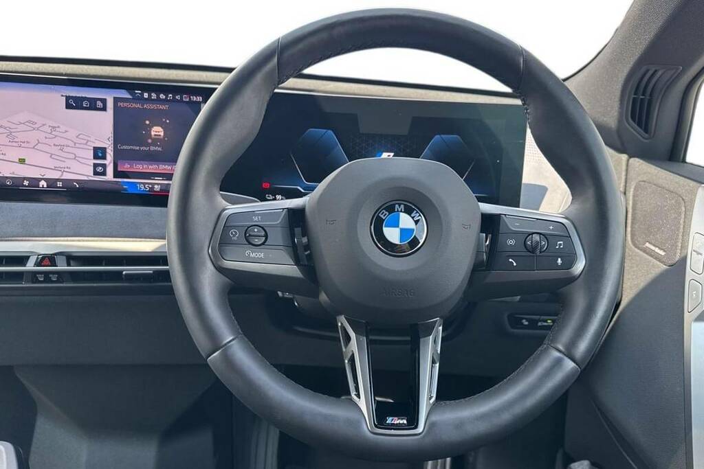 BMW iX 300Kw Xdrive45 M Sport 101Kwh FV75ZFA White #5