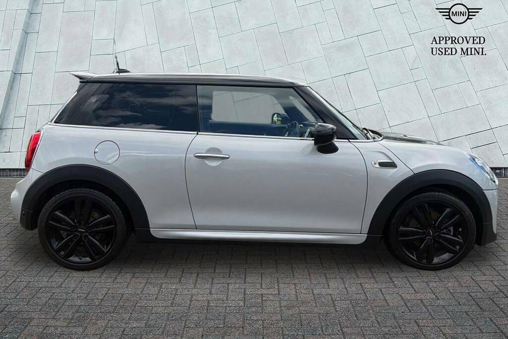 Mini Hatch 1.5 Cooper Sport II White #3