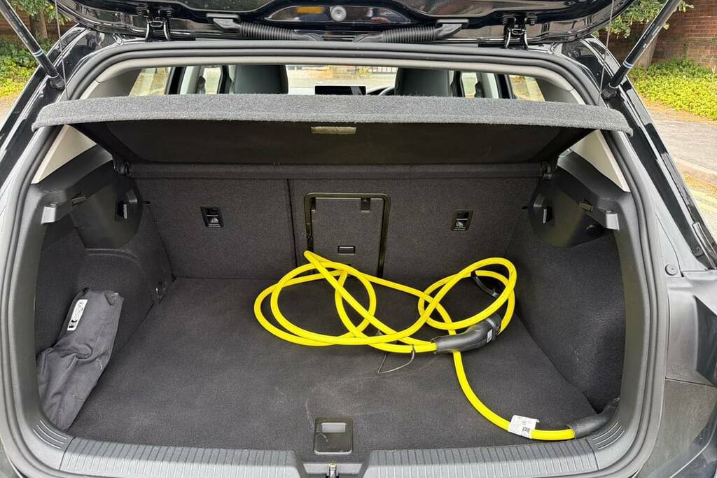 Volkswagen Golf 1.5 Tsi 204 Style Ehybrid Dsg Black #2