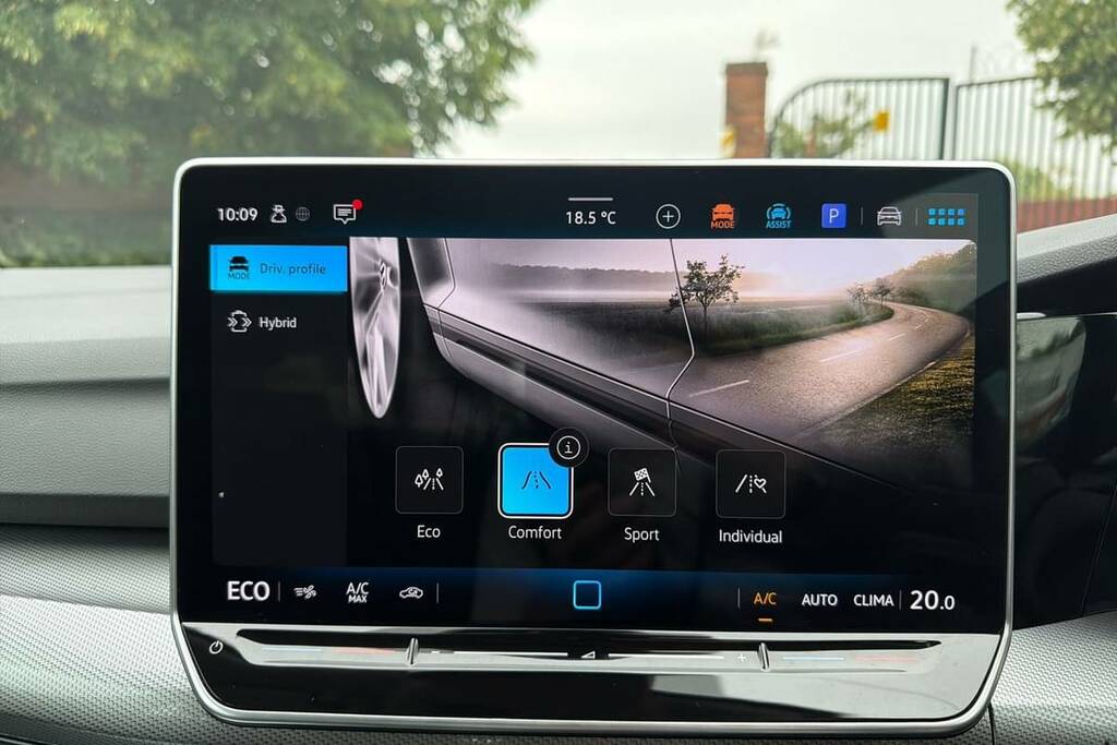 Volkswagen Golf 1.5 Tsi 204 Style Ehybrid Dsg Black #6