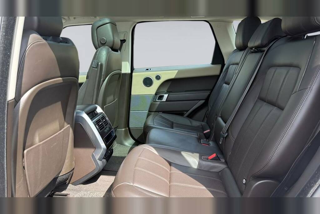 Land Rover Range Rover Sport 2.0 P400e Hse White #4
