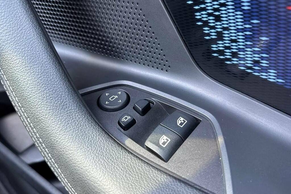 BMW M2 2dr Dct Black #18