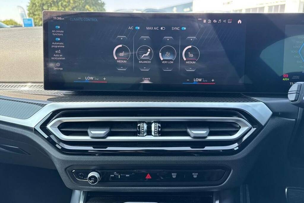 BMW M2 2dr Dct Black #26