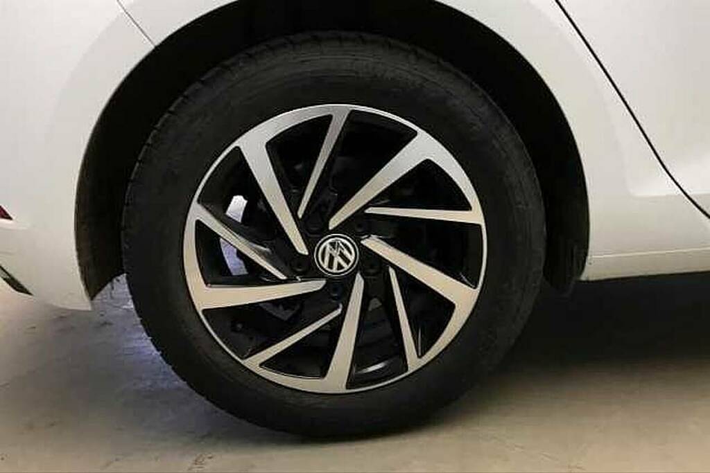 Volkswagen Golf 1.5 Tsi Evo Match Edition GK70GVU White #5