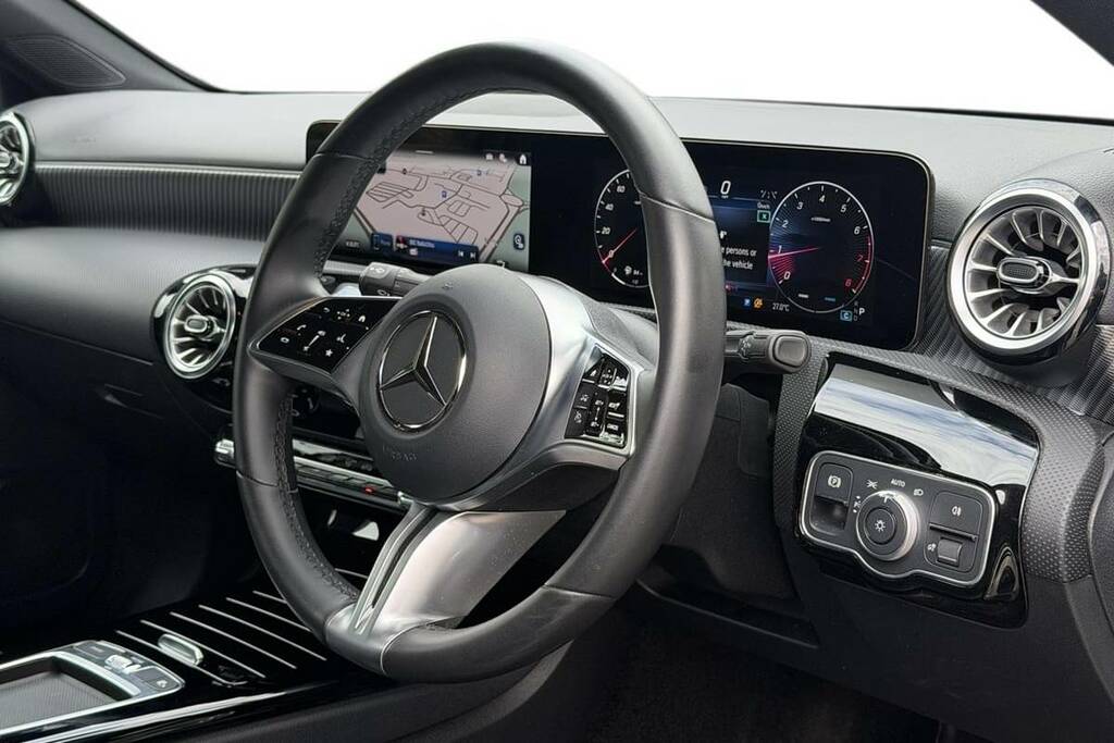 Mercedes-Benz A Class A200 Sport Executive KP74RGV Grey #4