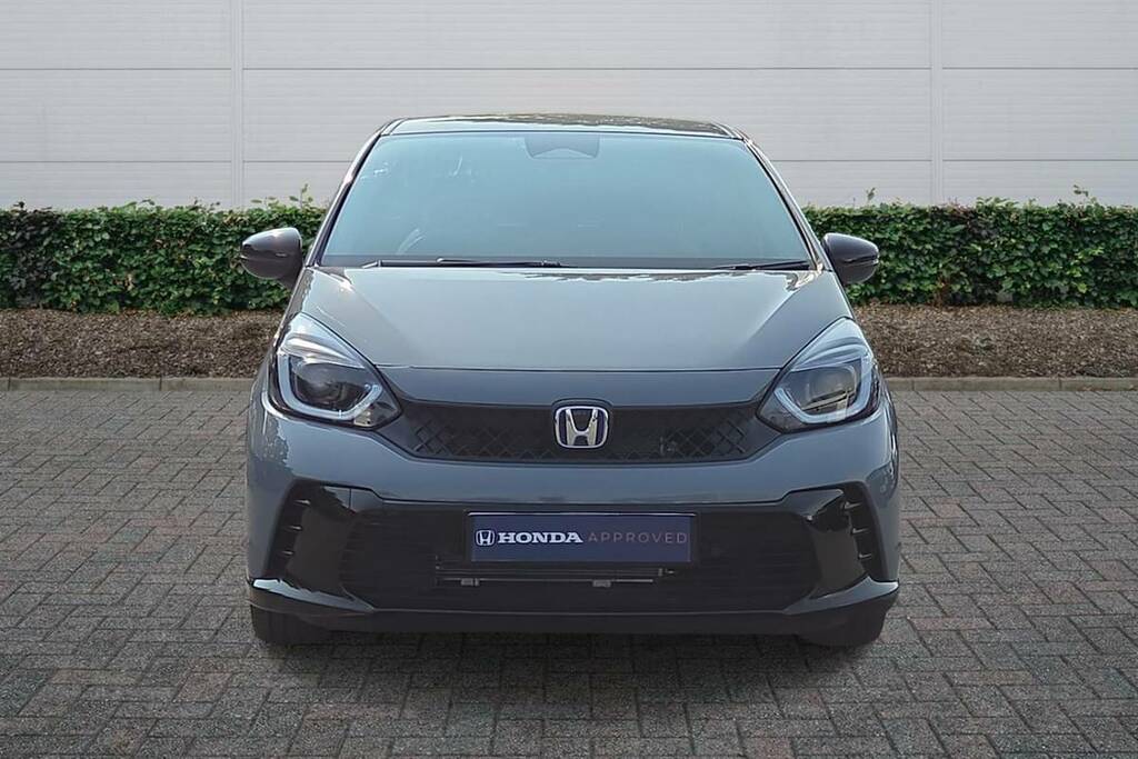 Honda Jazz Advance White #8