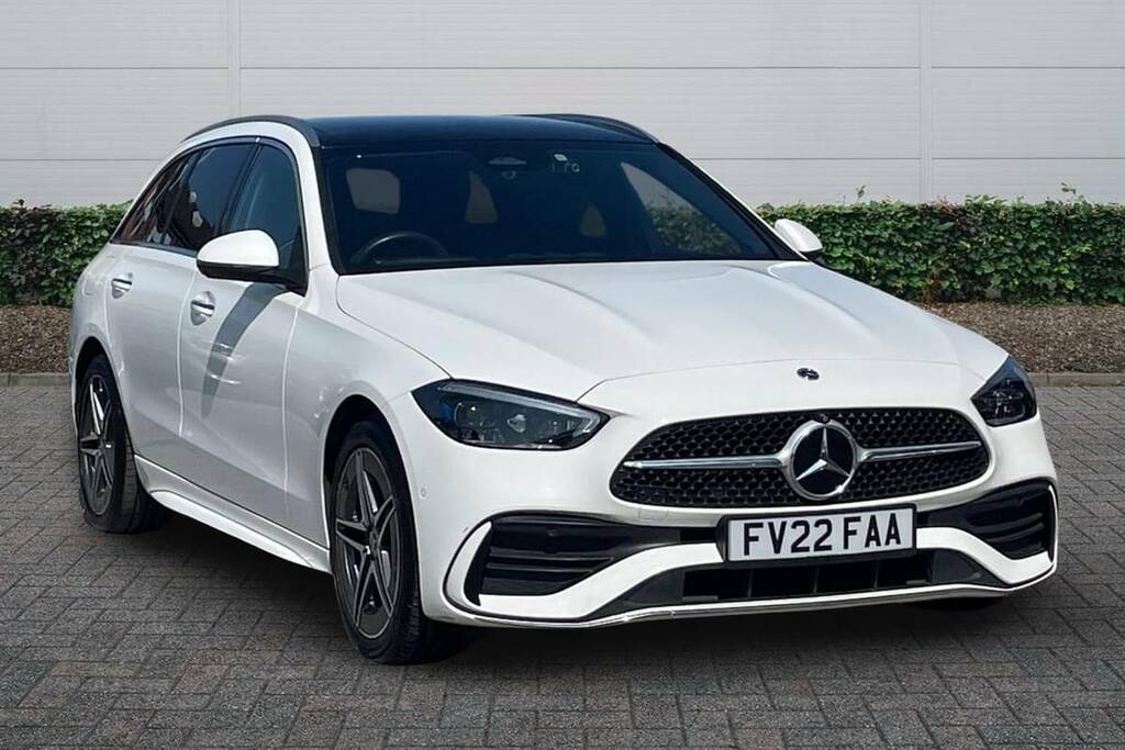 Mercedes-Benz C Class C300e Amg Line Premium Plus 9G-tronic White