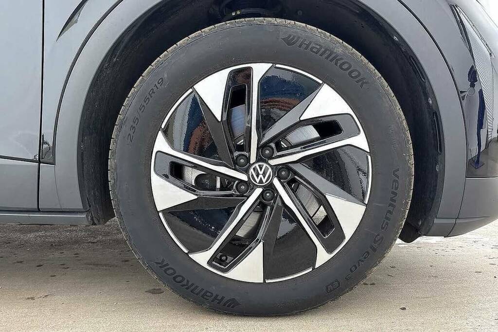 Volkswagen ID.4 210Kw Match Pro 77Kwh KJ25TFZ Black #5