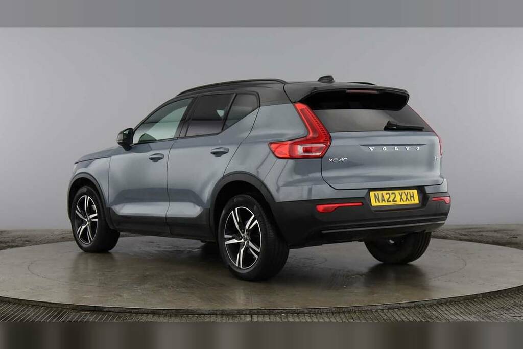 Volvo XC40 1.5 T3 163 R Design Geartronic Grey #2