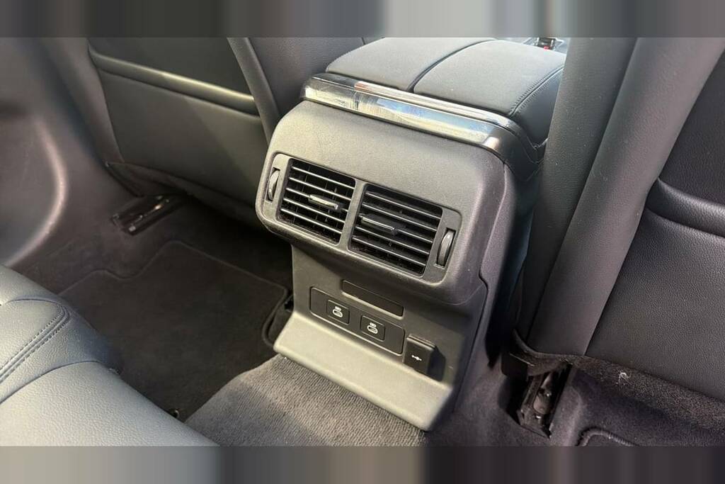 Land Rover Range Rover Velar Dynamic Se Blue #18