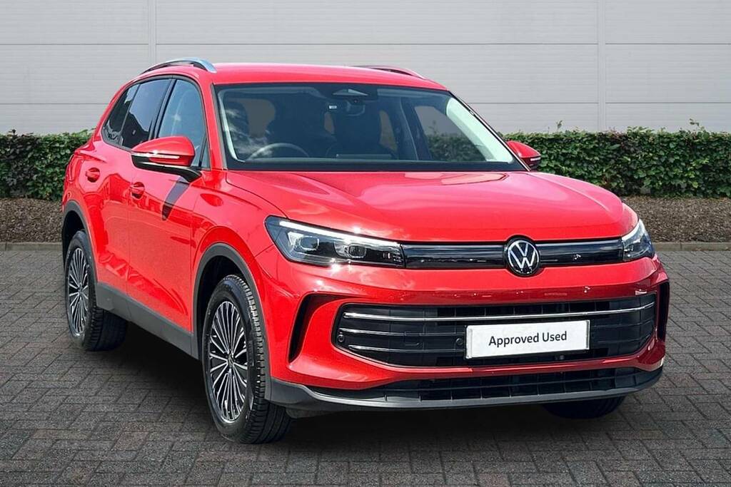 Volkswagen Tiguan 1.5 Tsi Ehybrid Match Dsg Red