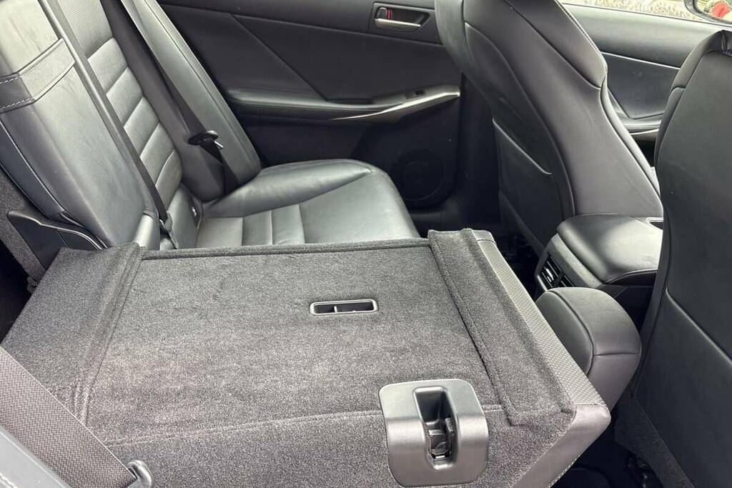 Lexus IS 300H Sport Cvt Grey #18
