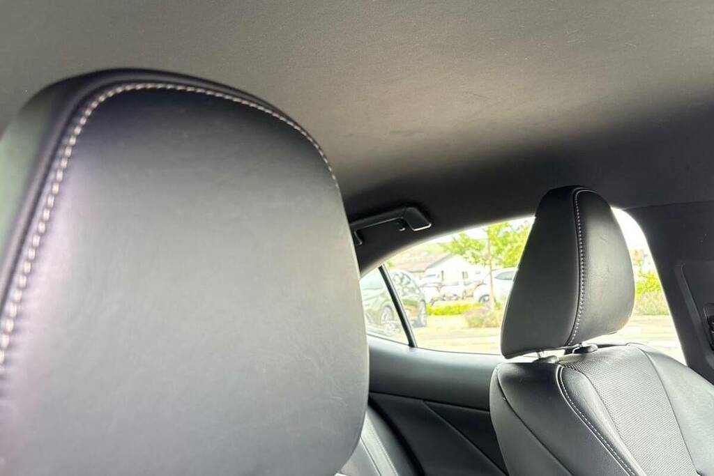 Lexus IS 300H Sport Cvt Grey #19