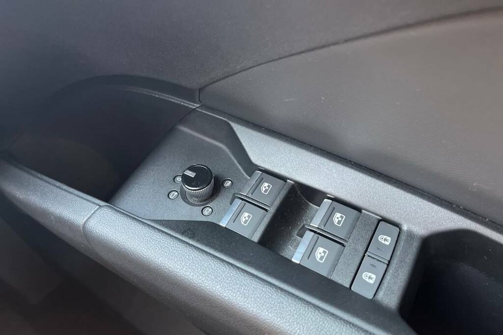 Audi Q4 E Tron 35 S Line 55Kwh Grey #7