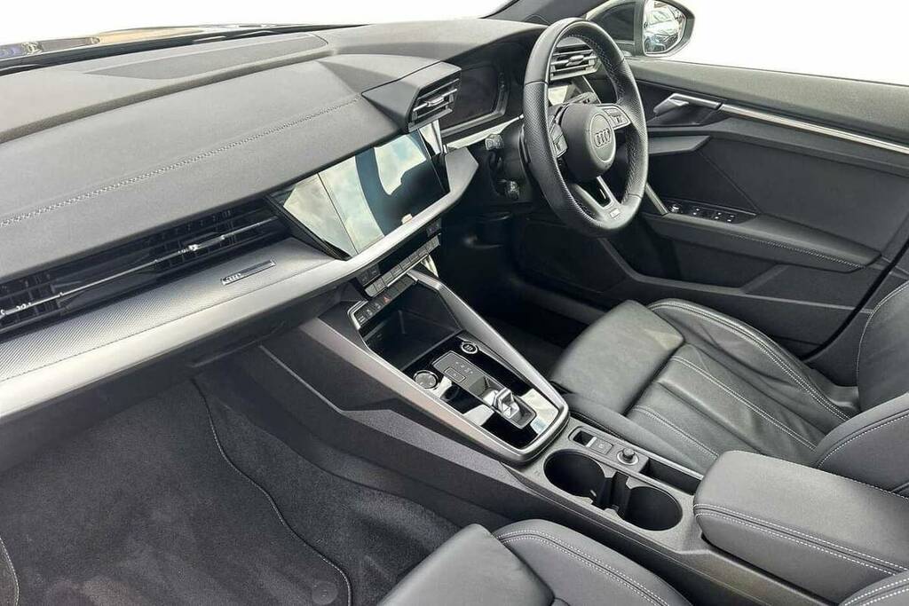 Audi A3 35 Tfsi S Line S Tronic Black #2