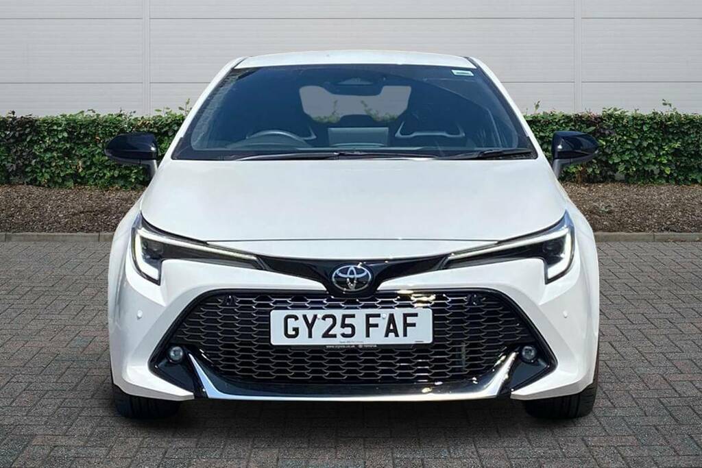 Toyota Corolla 1.8 Hybrid Gr Sport Cvt White #3