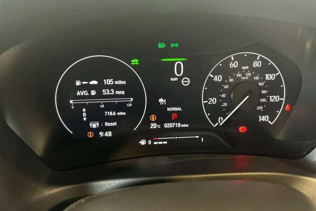 Honda Hr-V Elegance Red #7