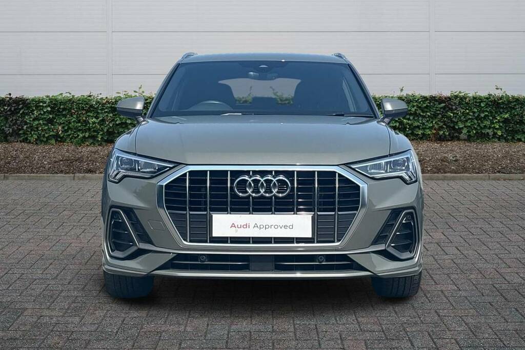 Audi Q3 2L Black Edition Blue #23