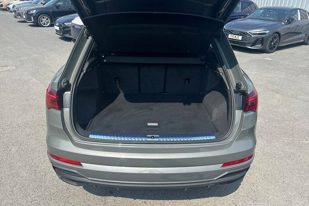 Audi Q3 35 Tfsi S Line S Tronic Leather Grey #2
