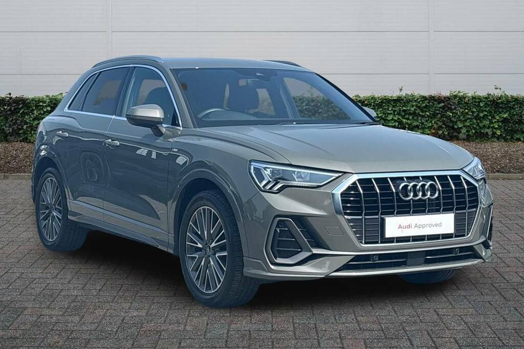 Audi Q3 35 Tfsi S Line S Tronic Leather Grey
