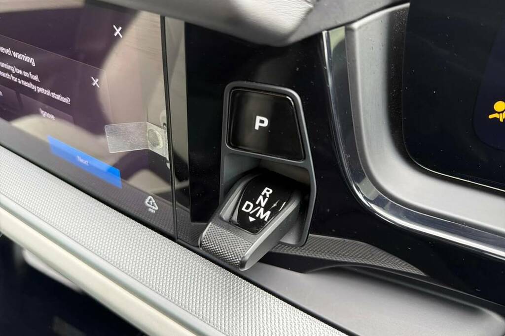 Porsche Cayenne V6 E-hybrid 2025 Grey #27