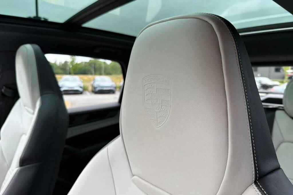Porsche Cayenne V6 E-hybrid 2025 Grey #30