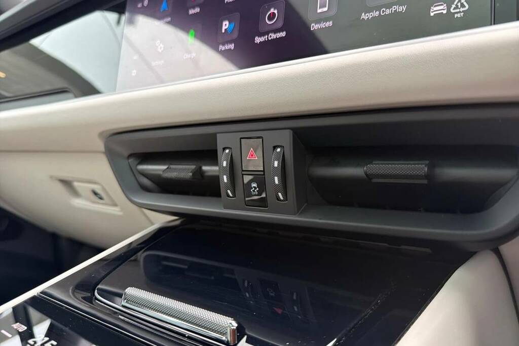 Porsche Cayenne V6 E-hybrid 2025 Grey #17