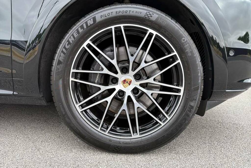 Porsche Cayenne V6 E-hybrid 2025 Grey #13
