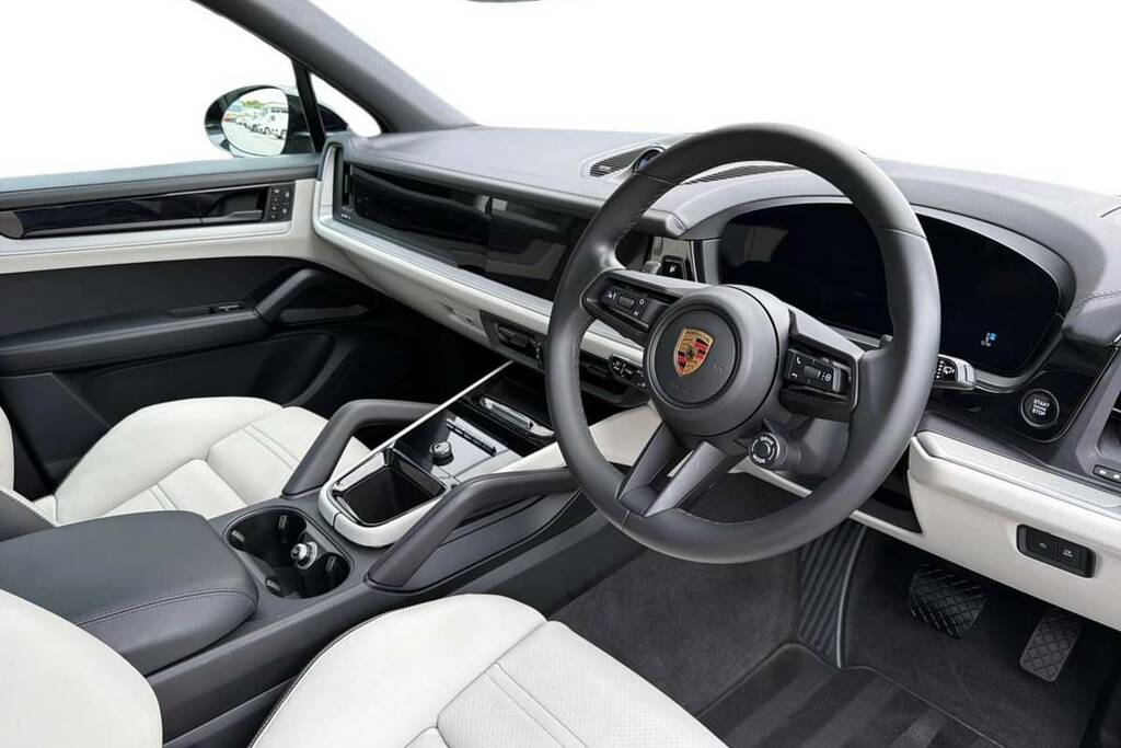Porsche Cayenne E-hybrid Tiptronic S Black #4
