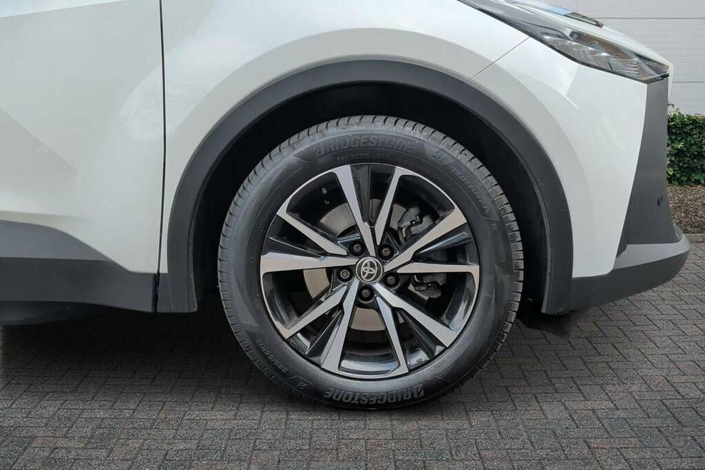 Toyota C-Hr 2.0 Phev Design Cvt LL74BCU White #6