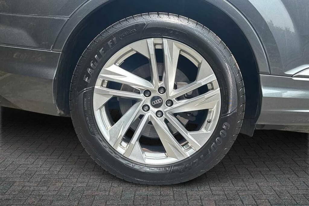 Audi Q7 55 Tfsi Quattro S Line Tiptronic AO22VKX Grey #5