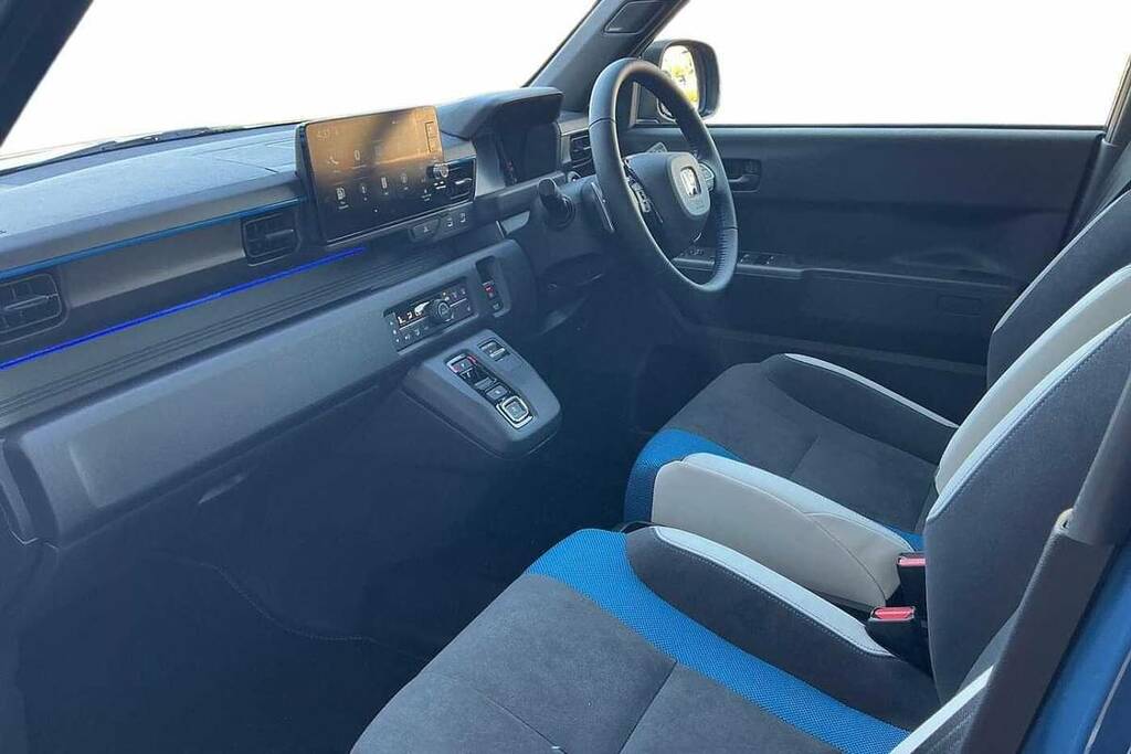 Honda 70Kw Advance 30Kwh BW26RKZ Blue #2