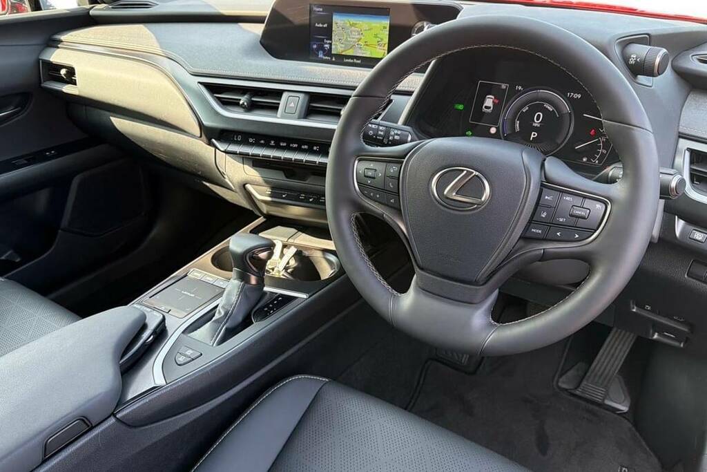 Lexus UX 250H 2.0 Cvt Nav  #12