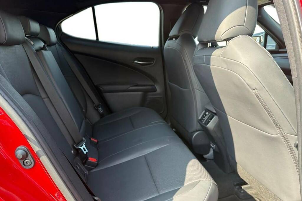 Lexus UX 250H 2.0 Cvt Nav  #8