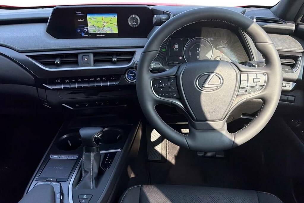 Lexus UX 250H 2.0 Cvt Nav  #7