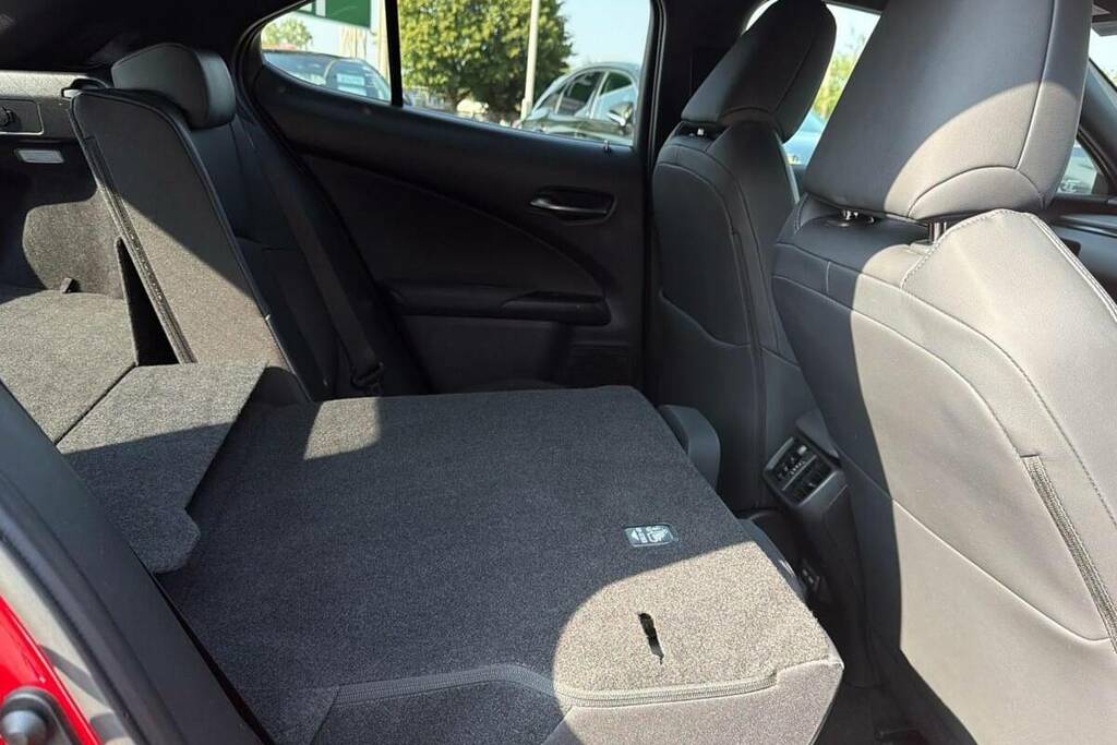 Lexus UX 250H 2.0 Cvt Nav  #18