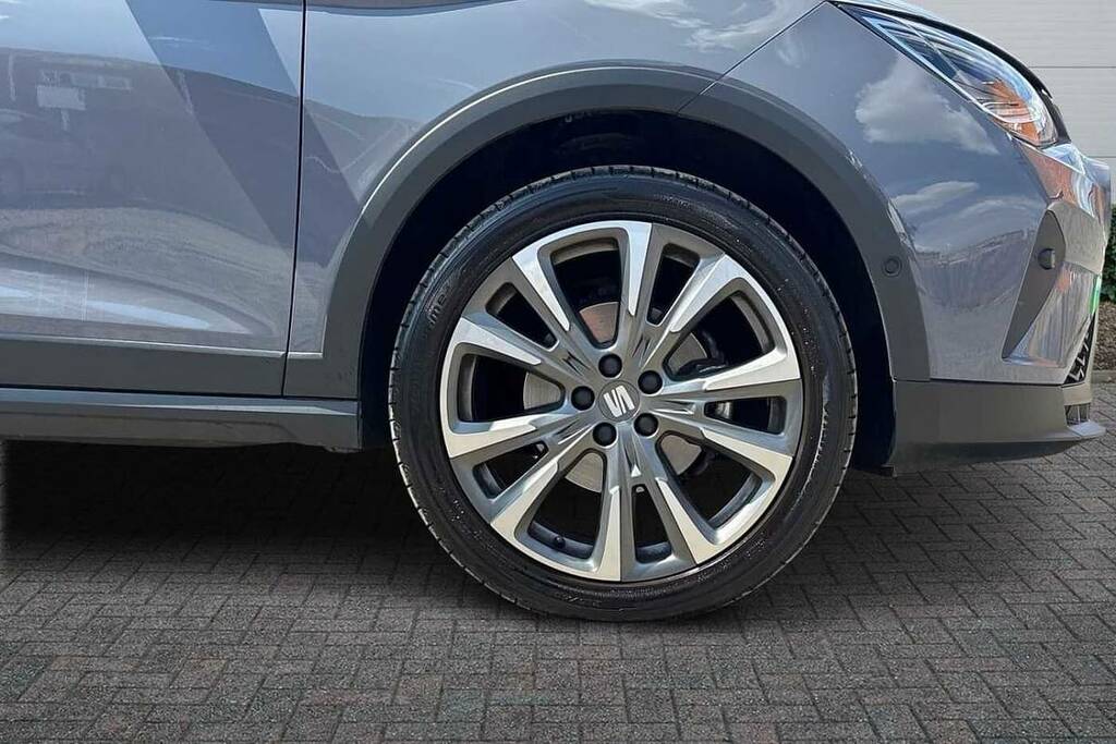Seat Arona 1.0 Tsi 115 Fr Limited Edition BA74LLJ Grey #5