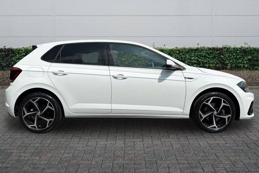 Volkswagen Polo Hatchback White #16