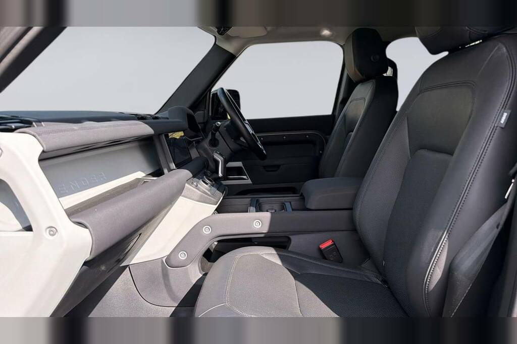 Land Rover Defender 110 2.0 P400e Xs Edition 110 BD72GPX Silver #3
