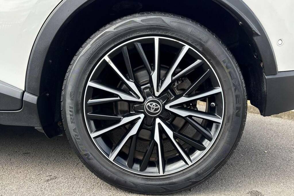 Toyota C-Hr Dynamic Grey #13