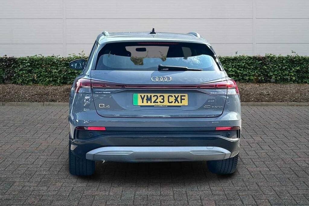 Audi Q4 E Tron 150Kw 40 82Kwh S Line White #8