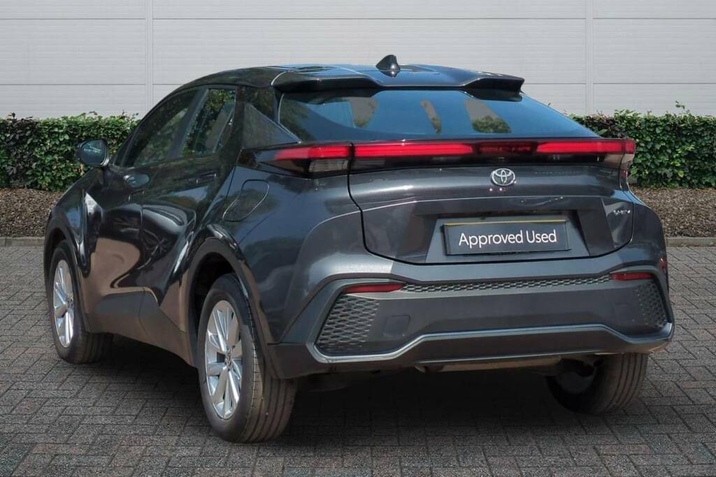 Toyota C-Hr 1.8 Hybrid Icon Cvt FM25HTY Grey #2