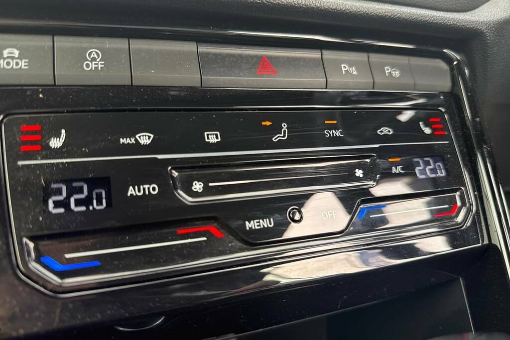 Volkswagen T-Roc Match Black #7