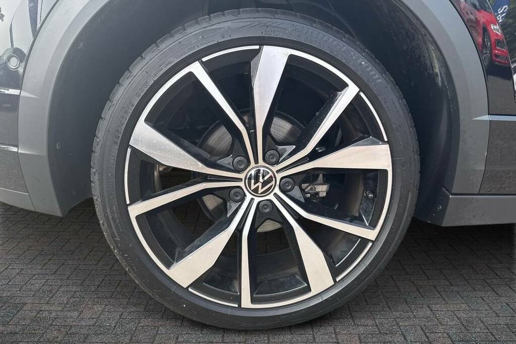 Volkswagen T-Roc Match Black #14