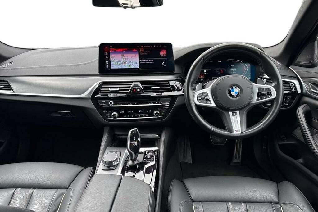 BMW 5 Series 530D Xdrive Mht M Sport Grey #4