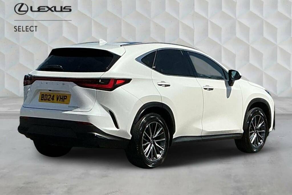 Lexus NX 350H 2.5 E-cvt 2Wd White #2