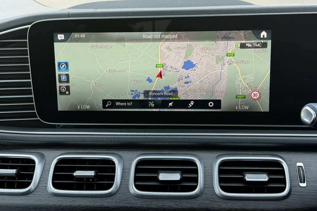 Mercedes-Benz GLE Class 300D 4Matic Amg Line 9G-tronic KR69LKM Silver #3