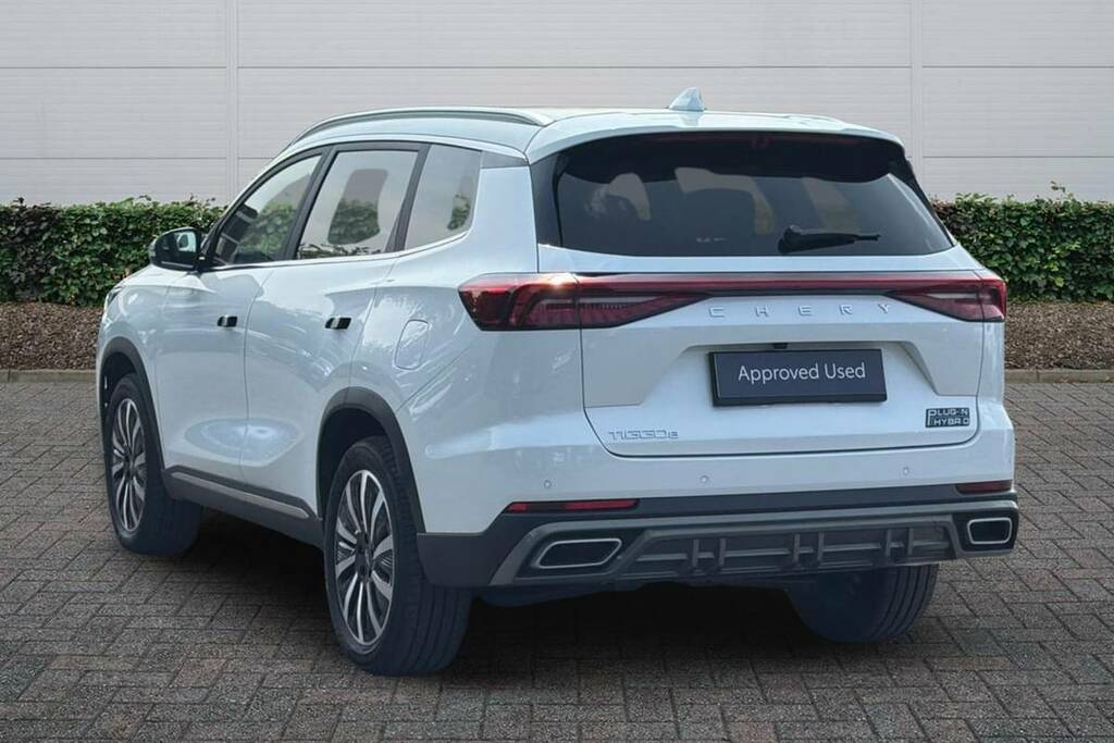 Chery Tiggo 8 1.5T Phev Summit Dht White #5