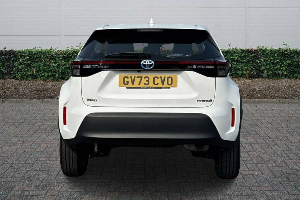 Toyota Yaris Cross 1.5 Hybrid Icon Cvt White #4